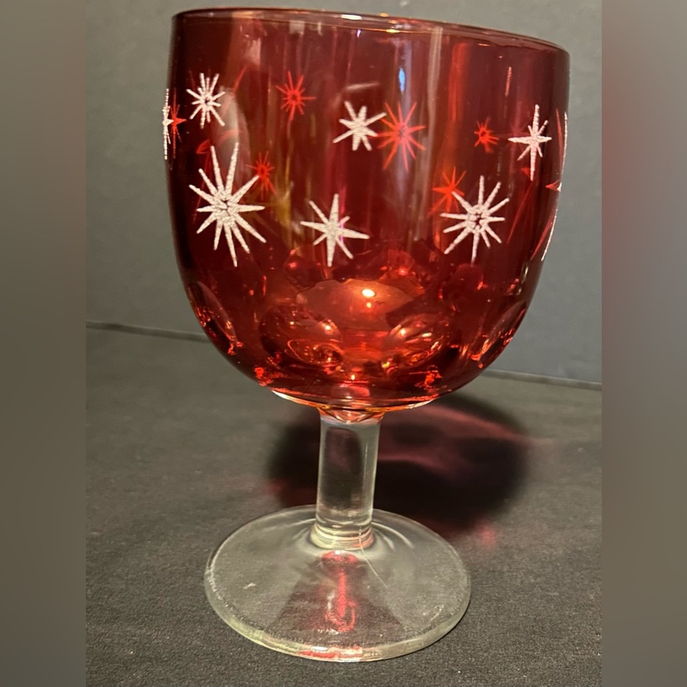 Bartlett Collins Etched Atomic Starburst Cranberry Red Thumbprint Glass Goblet